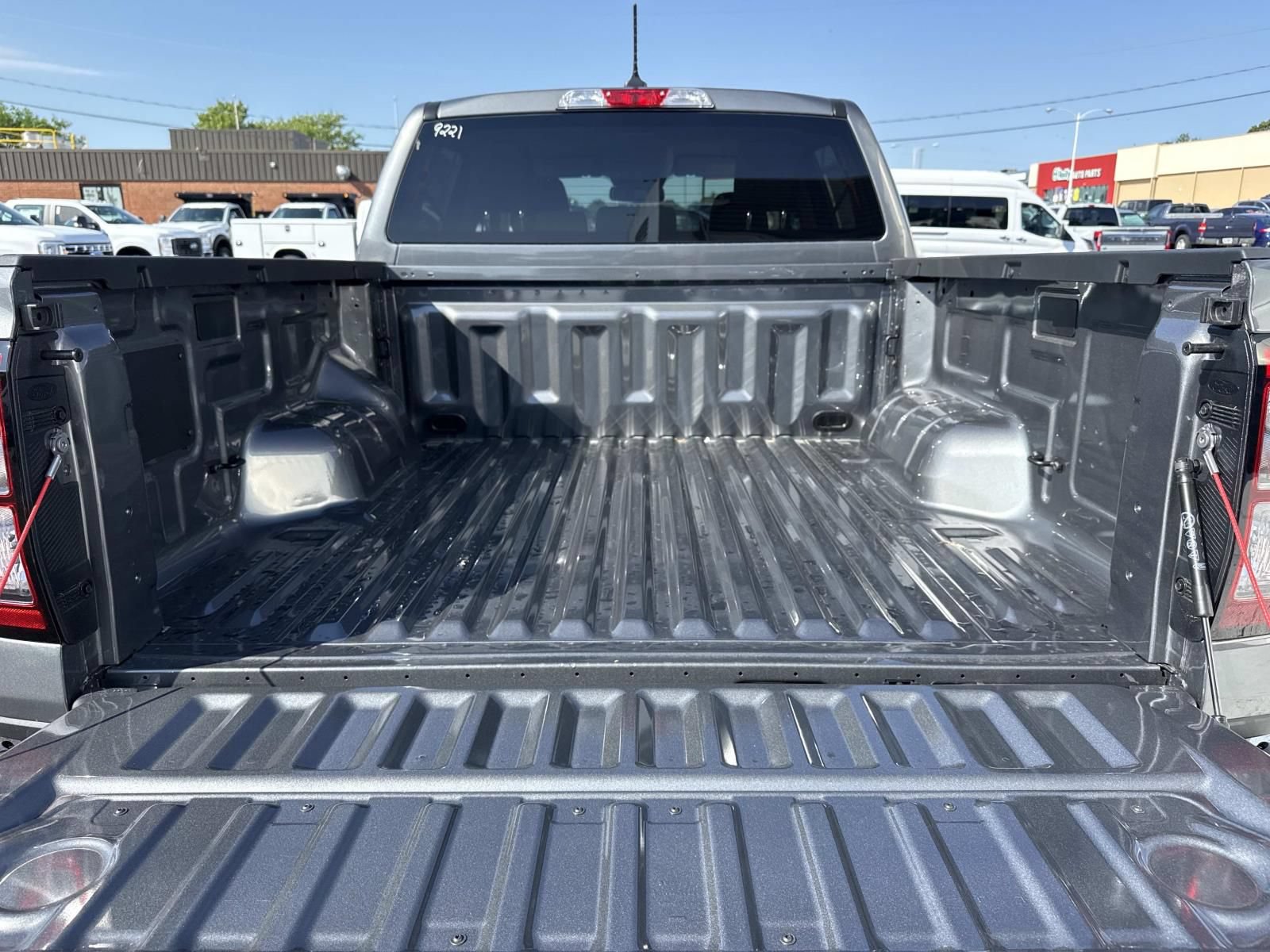 New 2026 Ford Ranger XLT w/ FX4 Off-Road Package AWD/4WD image 12