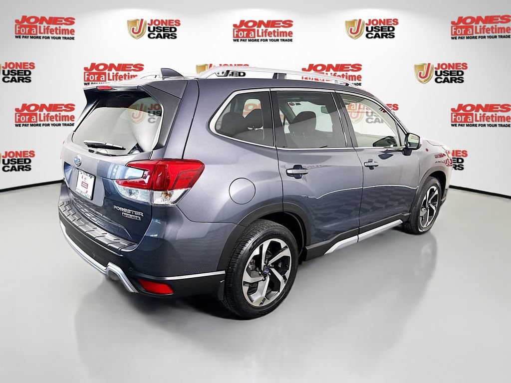 Used 2022 Subaru Forester Touring AWD/4WD image 19