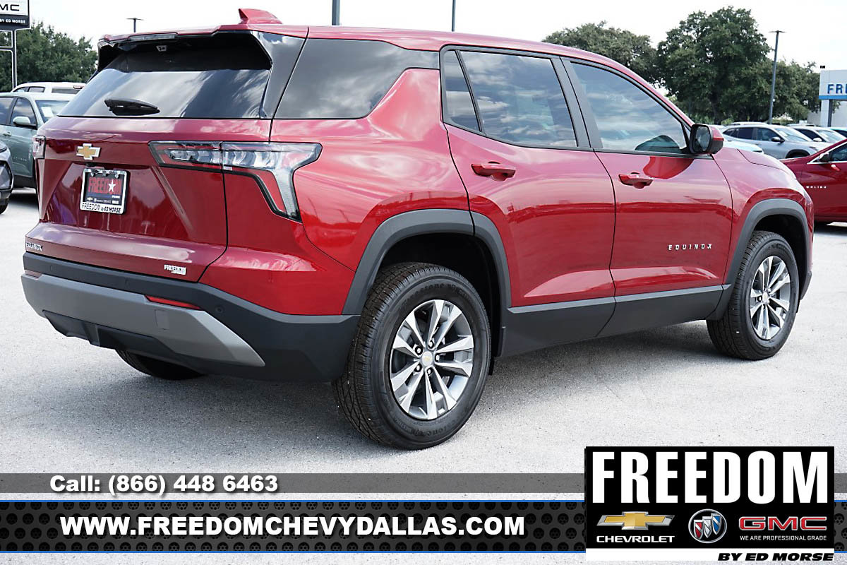 New 2025 Chevrolet Equinox LT w/ Safety and Technology Package image 7