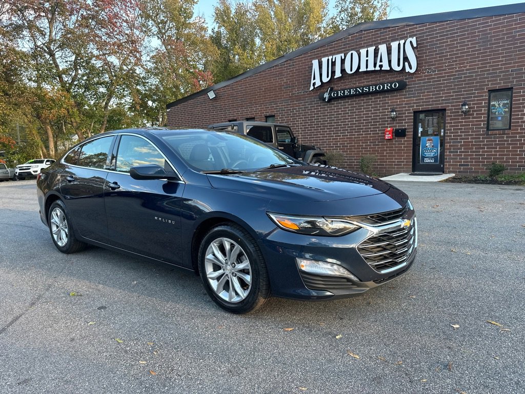 Used 2021 Chevrolet Malibu LT image 1