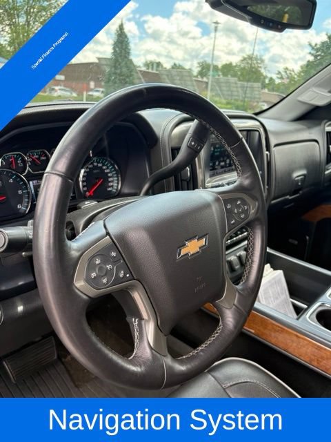 Used 2017 Chevrolet Silverado 1500 High Country w/ High Desert Package AWD/4WD image 17