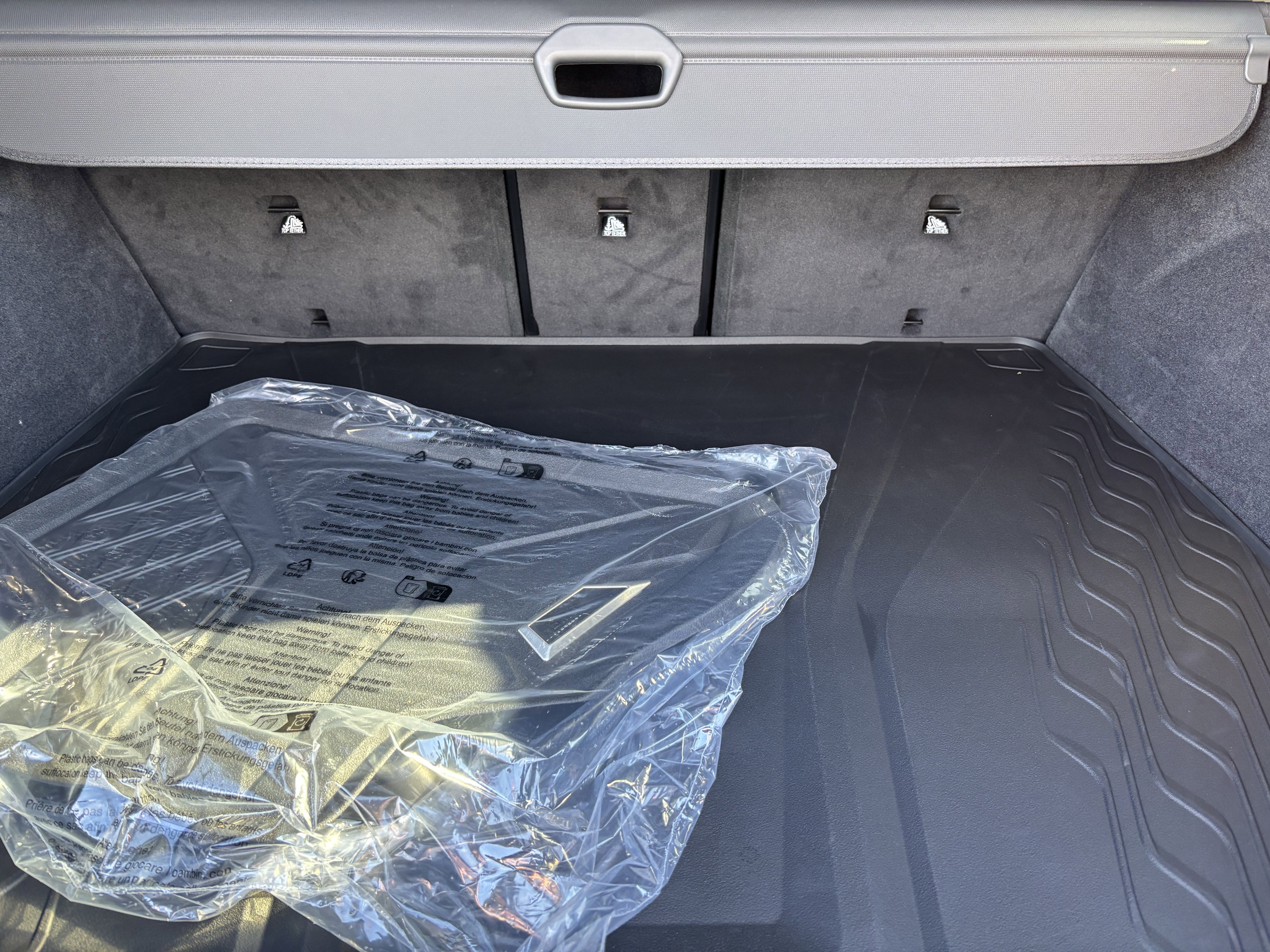 Used 2026 BMW X5 xDrive50e w/ M Sport Package image 34