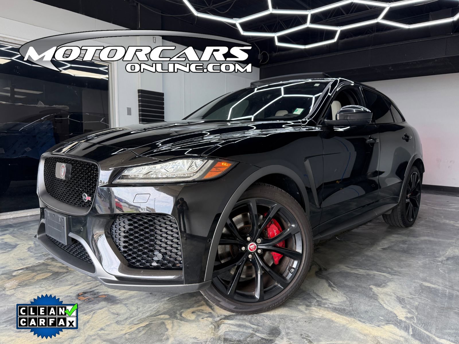 Used 2020 Jaguar F-PACE SVR image 1