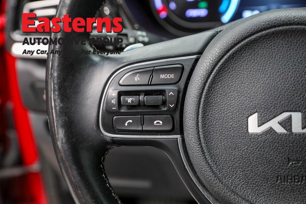 Used 2022 Kia Niro EX w/ Cold Weather Package image 15
