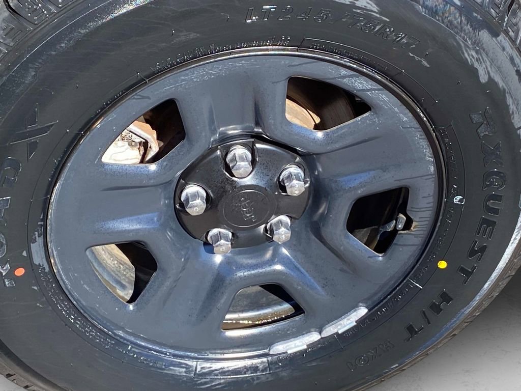 Used 2020 Jeep Wrangler Unlimited Sport image 26