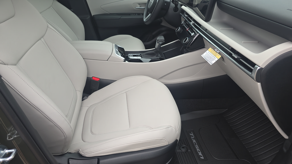 New 2026 Hyundai Tucson SEL Plus AWD/4WD image 13