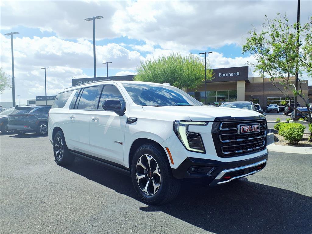Used 2026 GMC Yukon XL AT4 w/ AT4 Premium Plus Package image 8