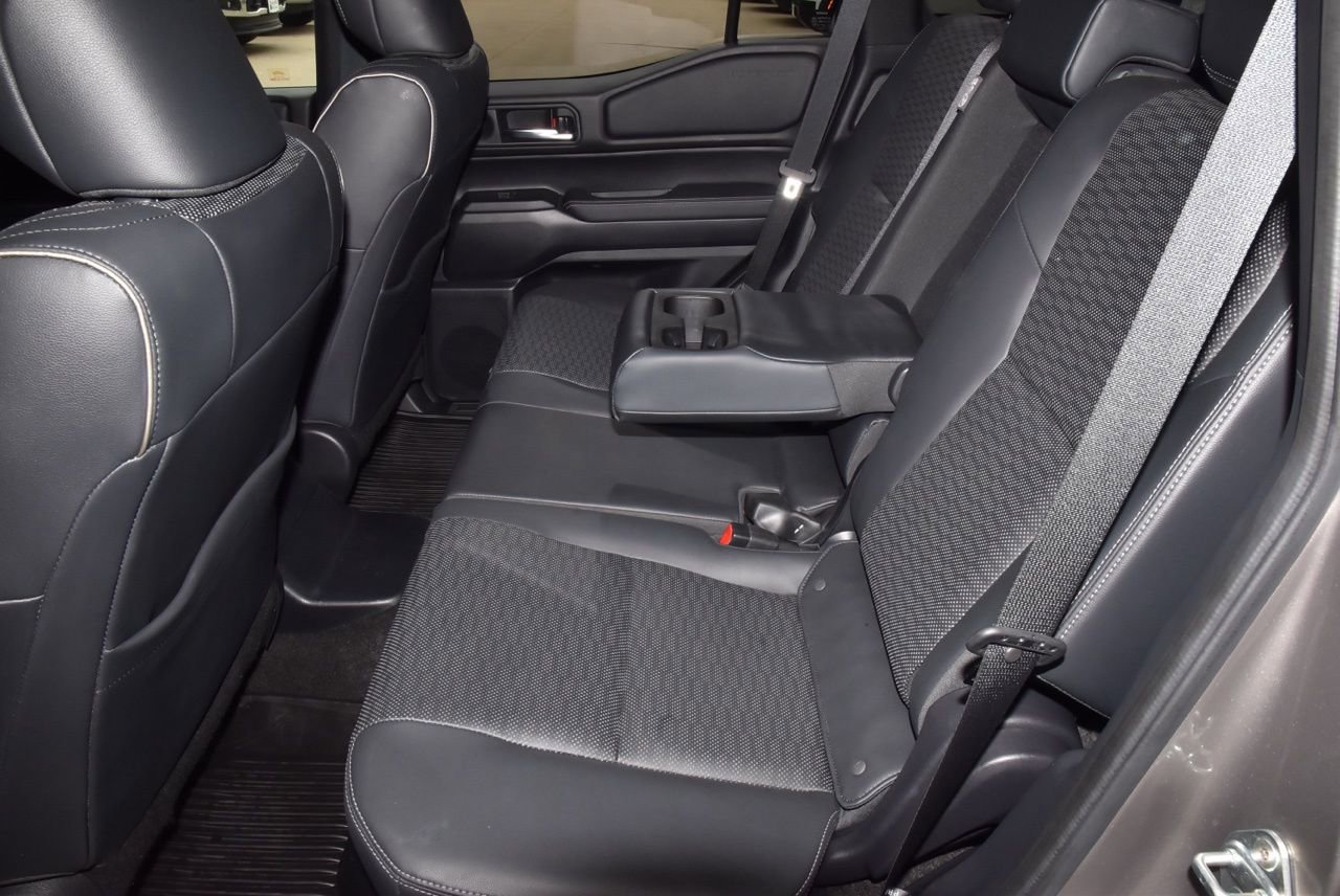 Used 2024 Toyota Land Cruiser image 14