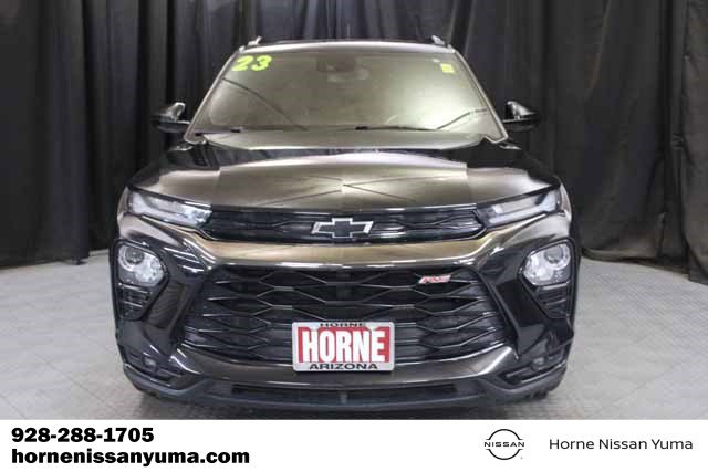 Used 2023 Chevrolet TrailBlazer RS w/ Sun and Liftgate Package image 2