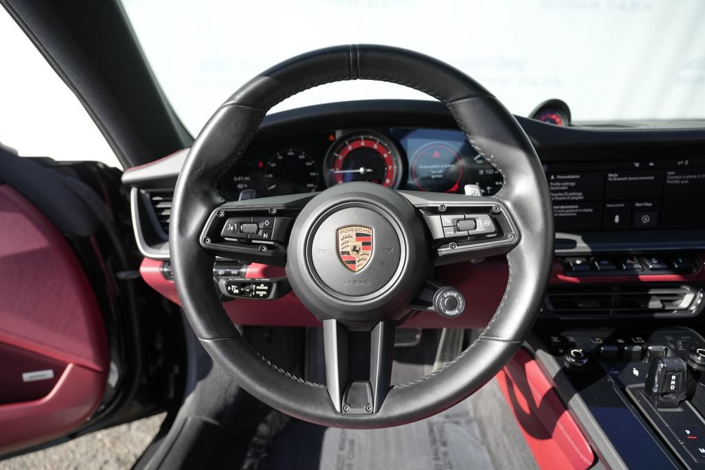 Used 2020 Porsche 911 Carrera 4S AWD/4WD image 73