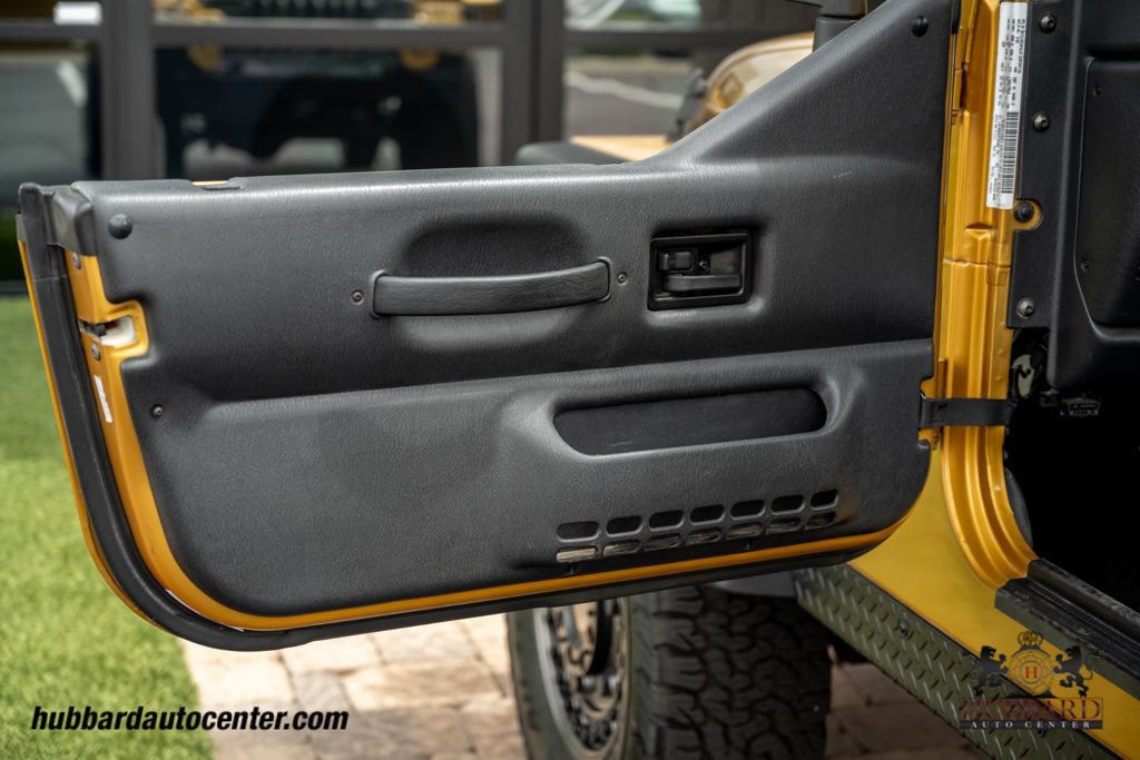 Used 2003 Jeep Wrangler Rubicon AWD/4WD image 16