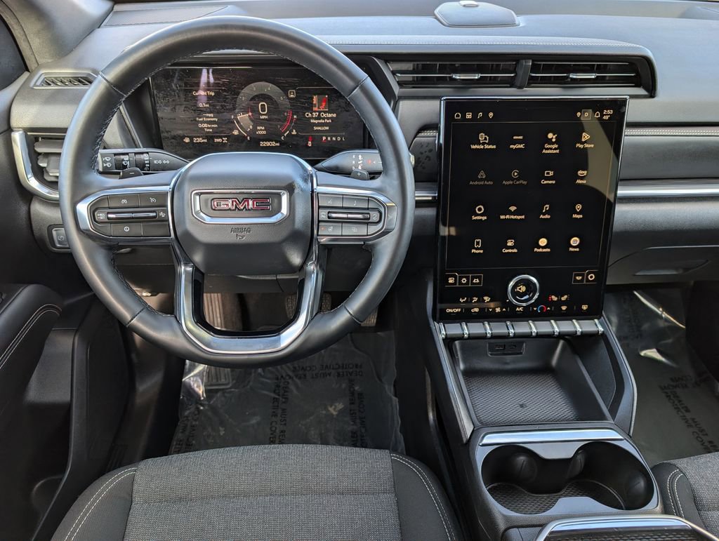 Used 2025 GMC Terrain Elevation image 17