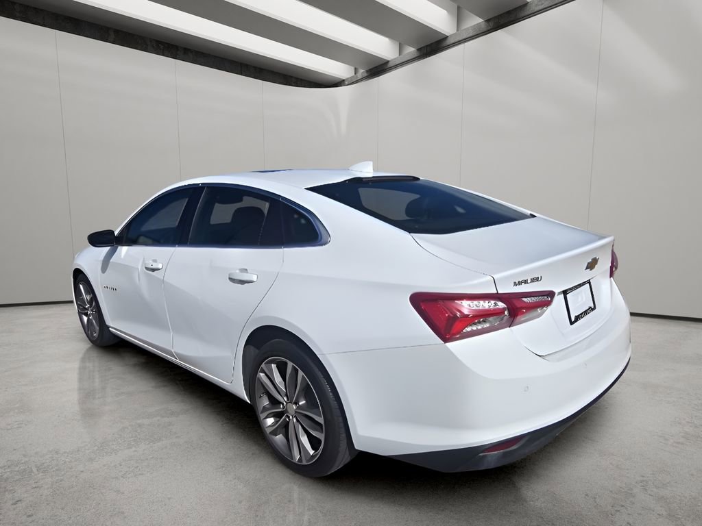Used 2024 Chevrolet Malibu LT FWD image 3