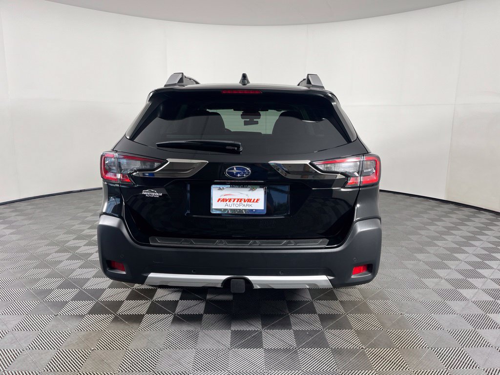 Used 2023 Subaru Outback Touring XT AWD/4WD image 11