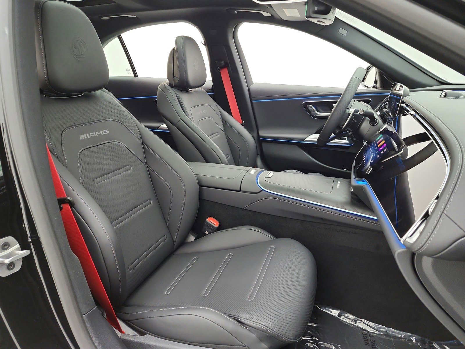 New 2026 Mercedes-Benz E 53 AMG e 4MATIC Sedan image 14