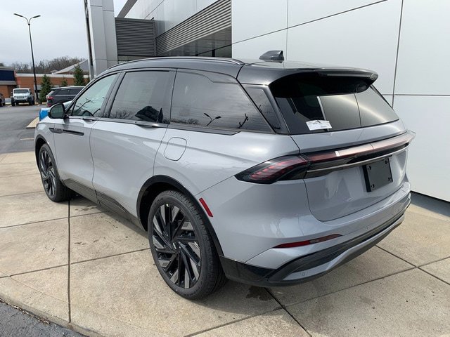 New 2026 Lincoln Nautilus Reserve AWD/4WD image 10