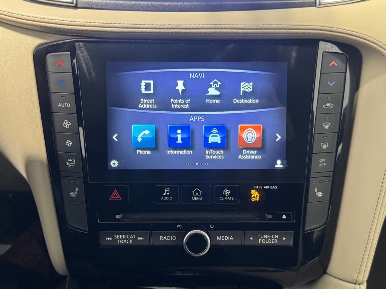 Used 2019 INFINITI QX50 Essential w/ Premium Heat Package image 39