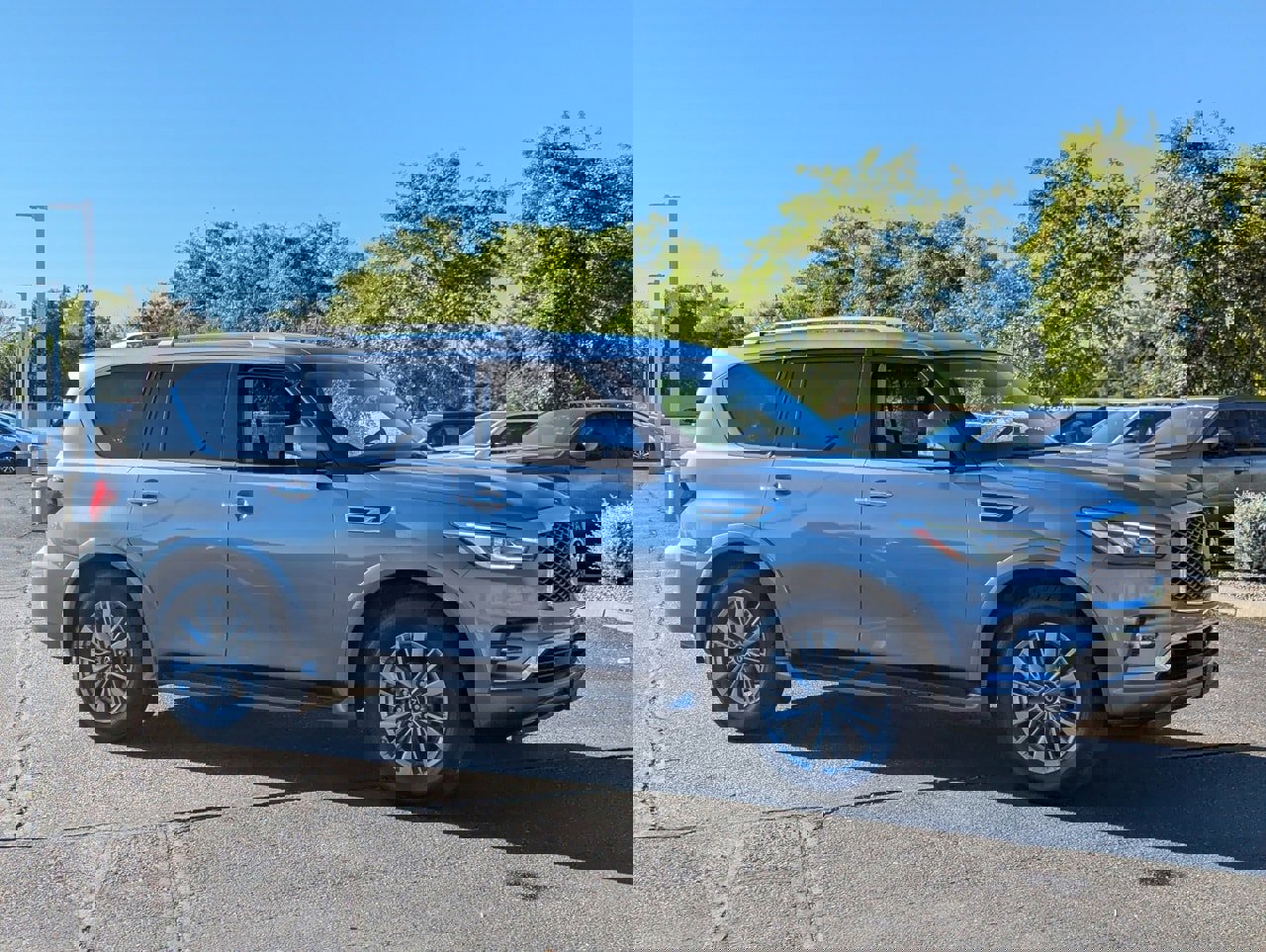 Used 2021 INFINITI QX80 Luxe image 6