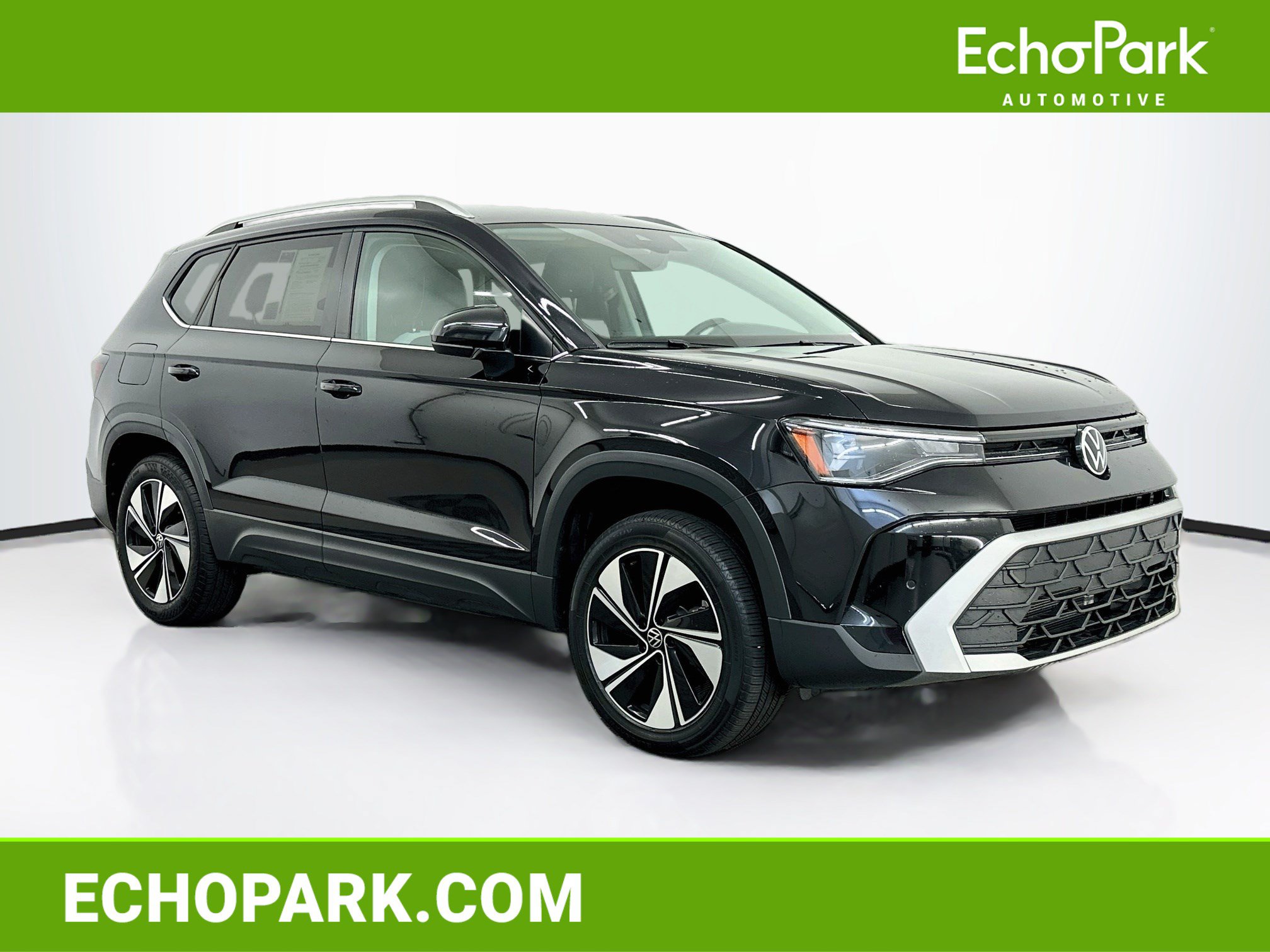 Used 2025 Volkswagen Taos SE