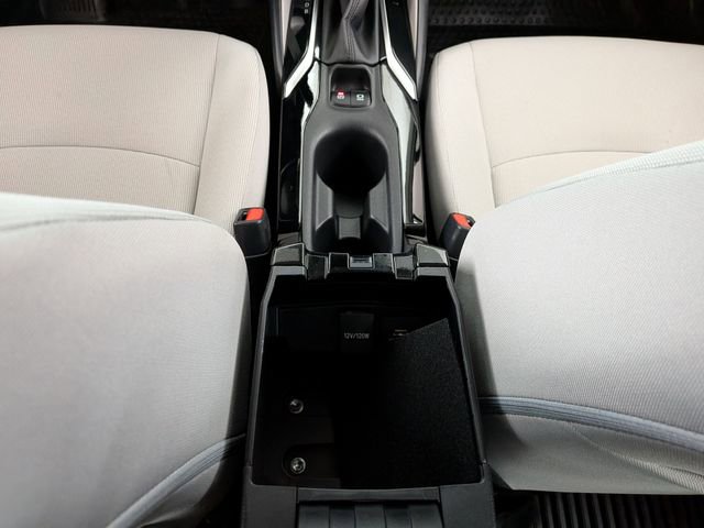 Used 2021 Toyota Corolla LE image 29