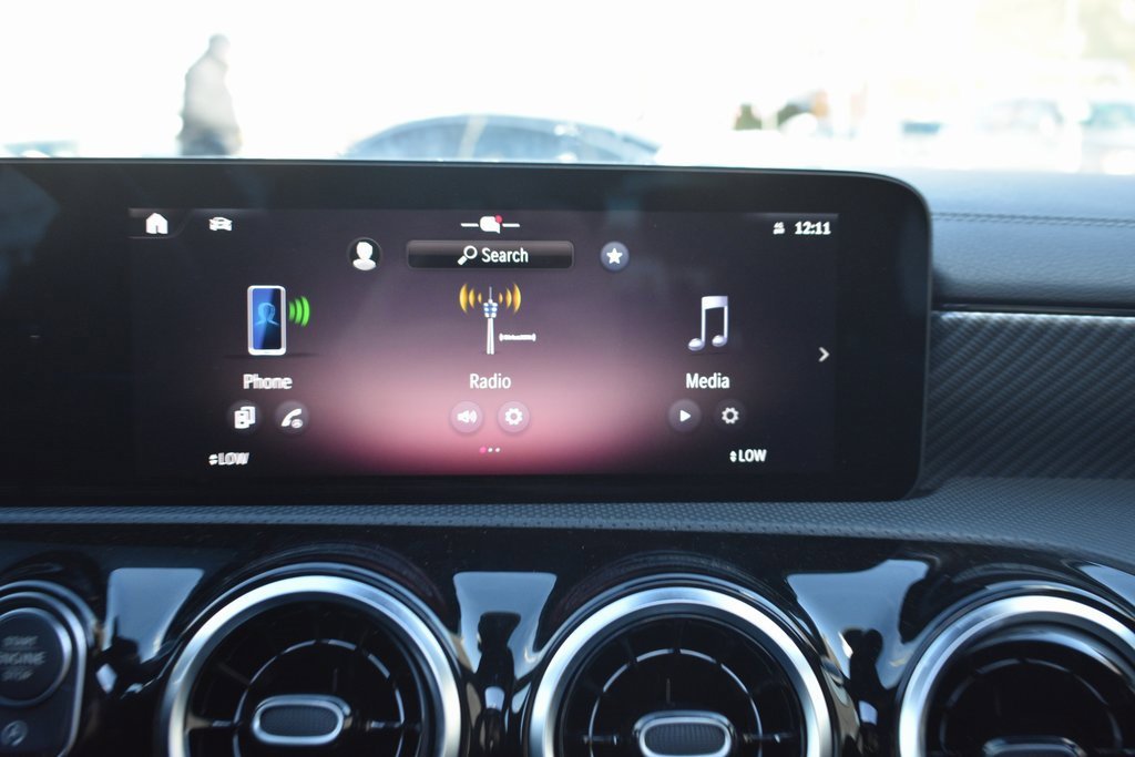 Used 2025 Mercedes-Benz CLA 250 image 18