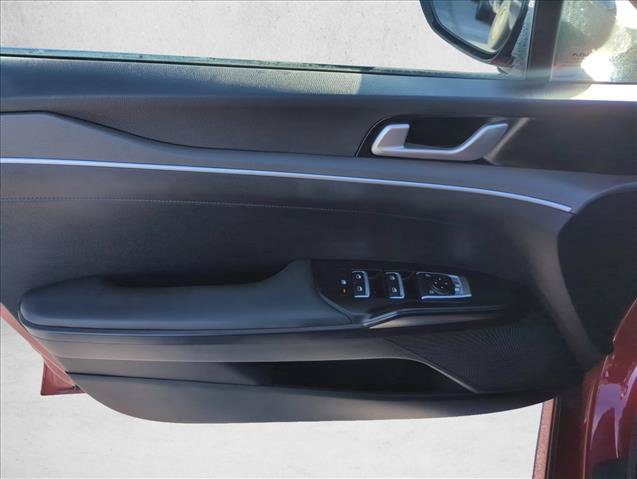 Used 2022 Kia K5 GT-Line w/ GT-Line FWD Premium Package image 9