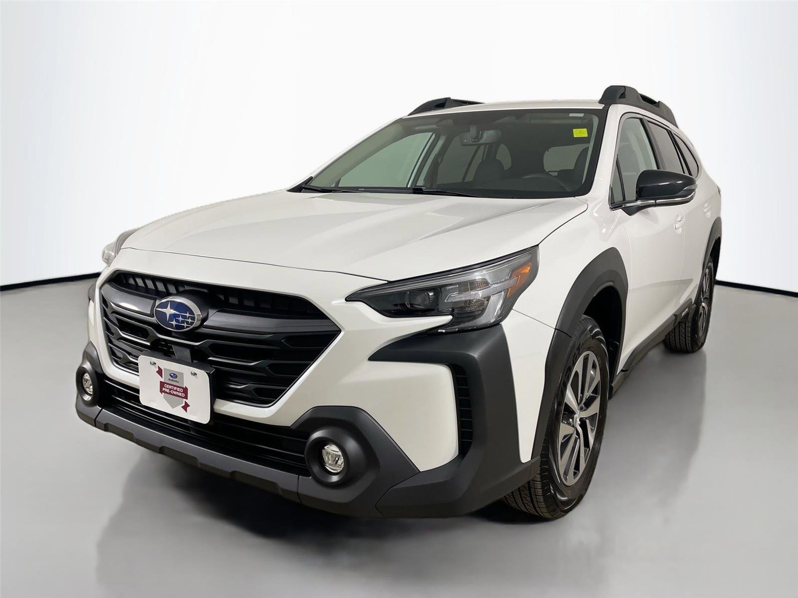 Used 2025 Subaru Outback Premium AWD/4WD image 4
