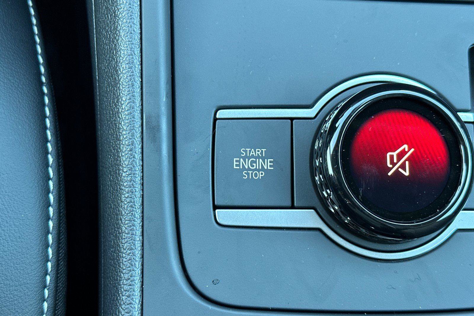 New 2026 Volkswagen Tiguan SE image 21