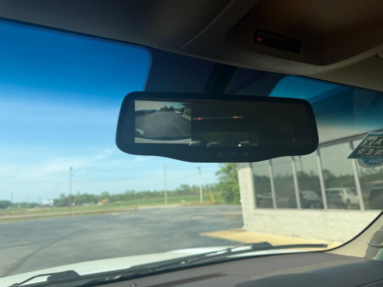 Used 2014 Chevrolet Tahoe LT w/ All-Star Edition AWD/4WD image 17