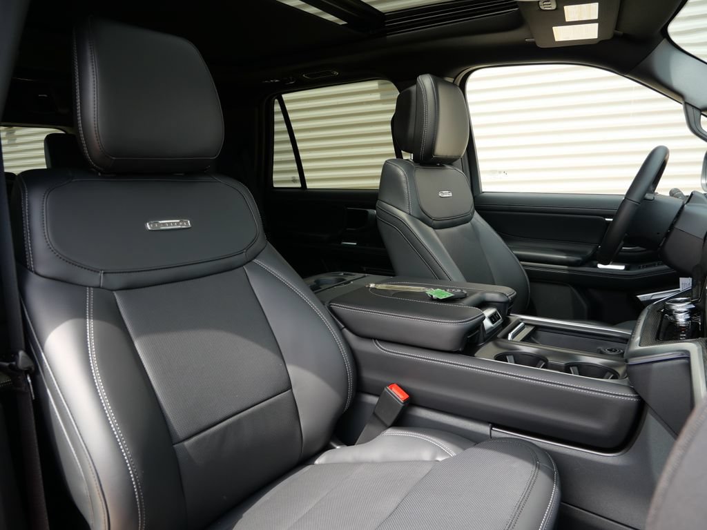 New 2026 Ford Expedition Platinum w/ Stealth Appearance Package AWD/4WD image 23