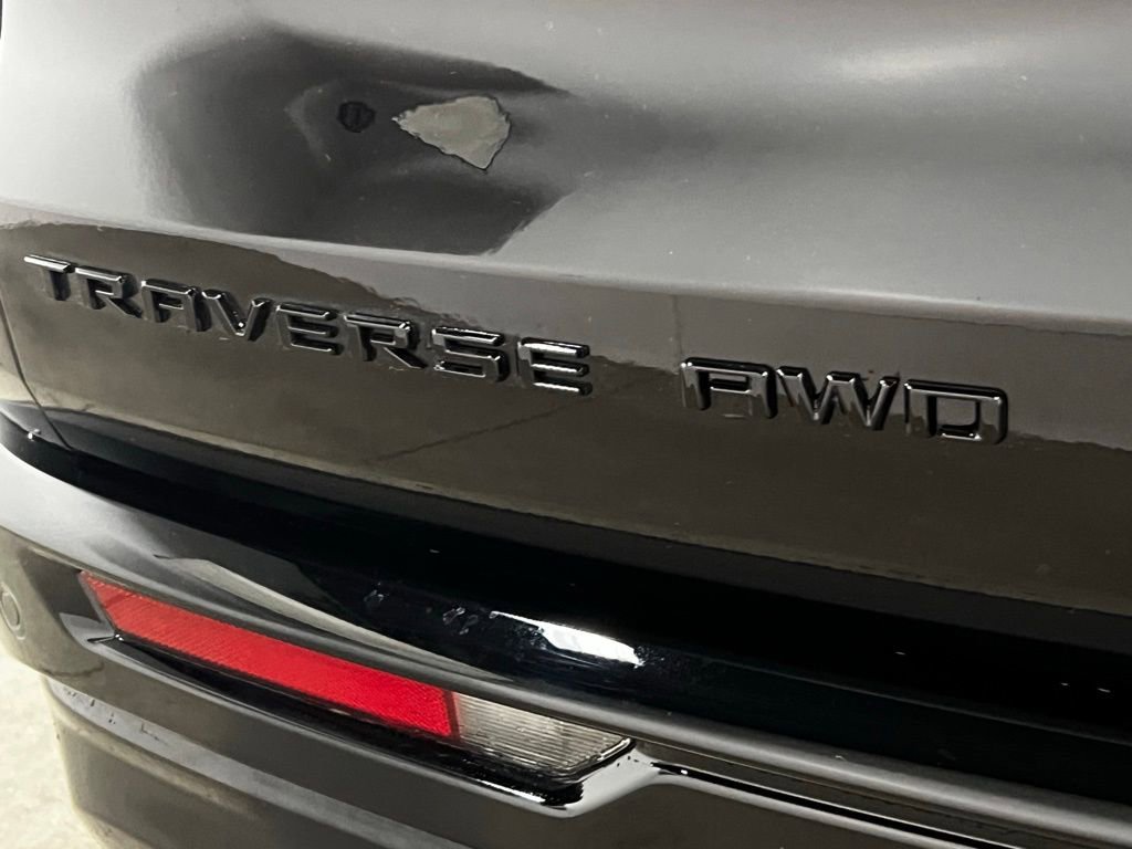 New 2026 Chevrolet Traverse RS w/ LPO, Illumination Package image 4