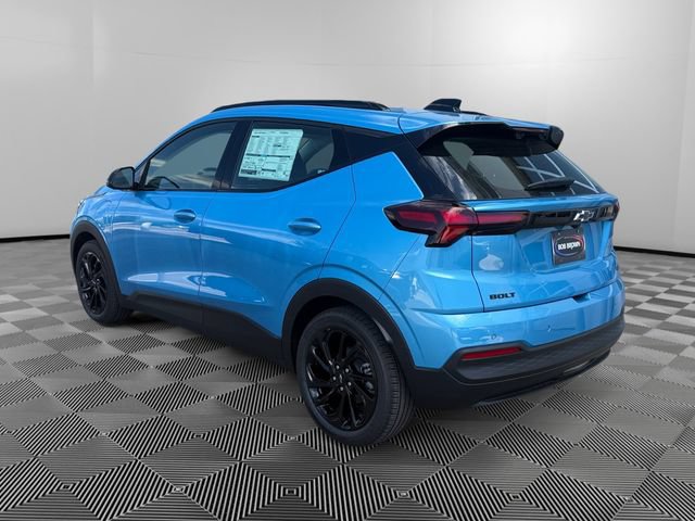 Used 2027 Chevrolet Bolt RS w/ Technology Package FWD image 3