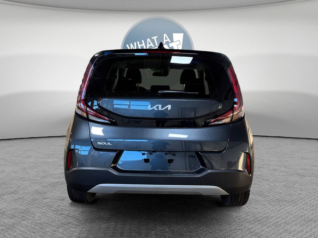 Certified 2025 Kia Soul LX w/ LX Technology Package image 5