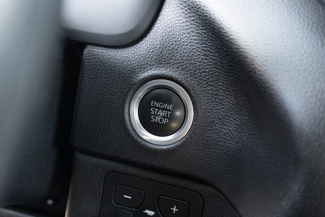 Used 2022 Toyota Tundra SR5 w/ SR5 Convenience Package image 31