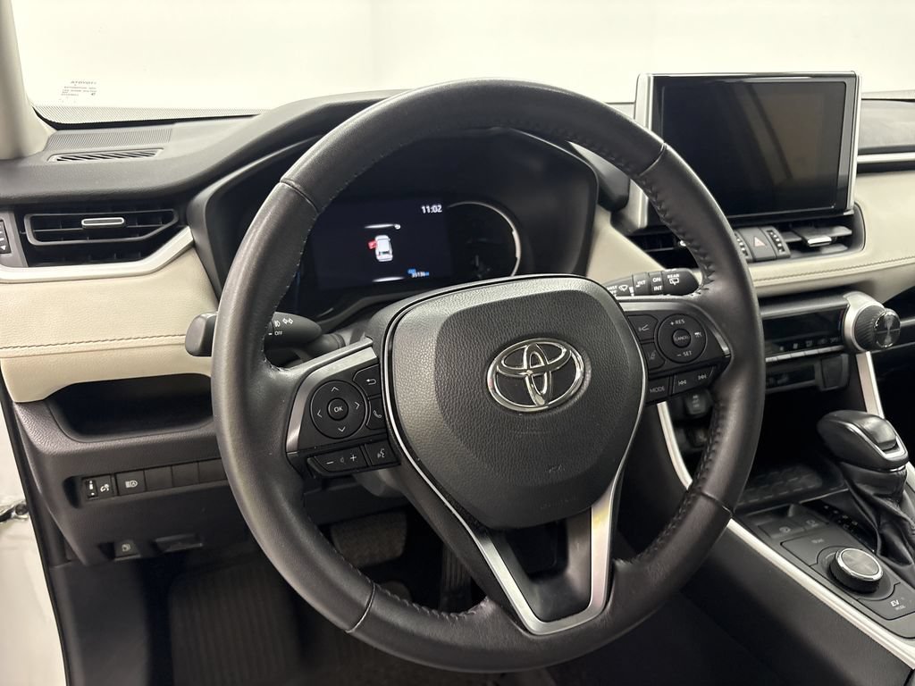 Used 2024 Toyota RAV4 XLE Premium AWD/4WD image 12