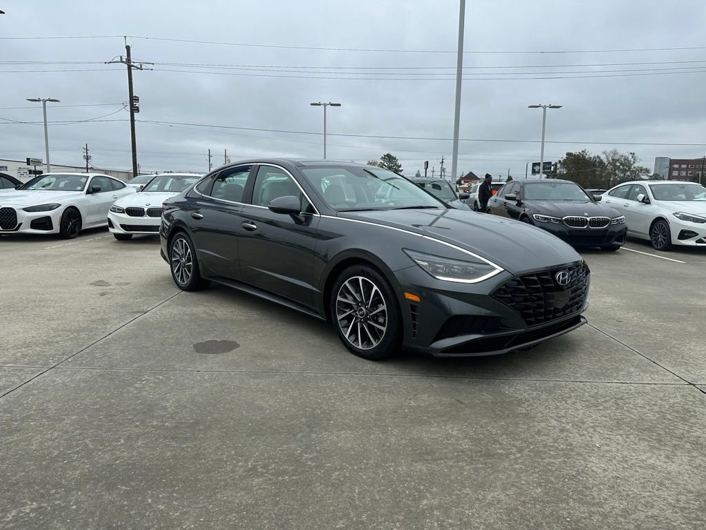 Used 2022 Hyundai Sonata Limited w/ Cargo Package image 3