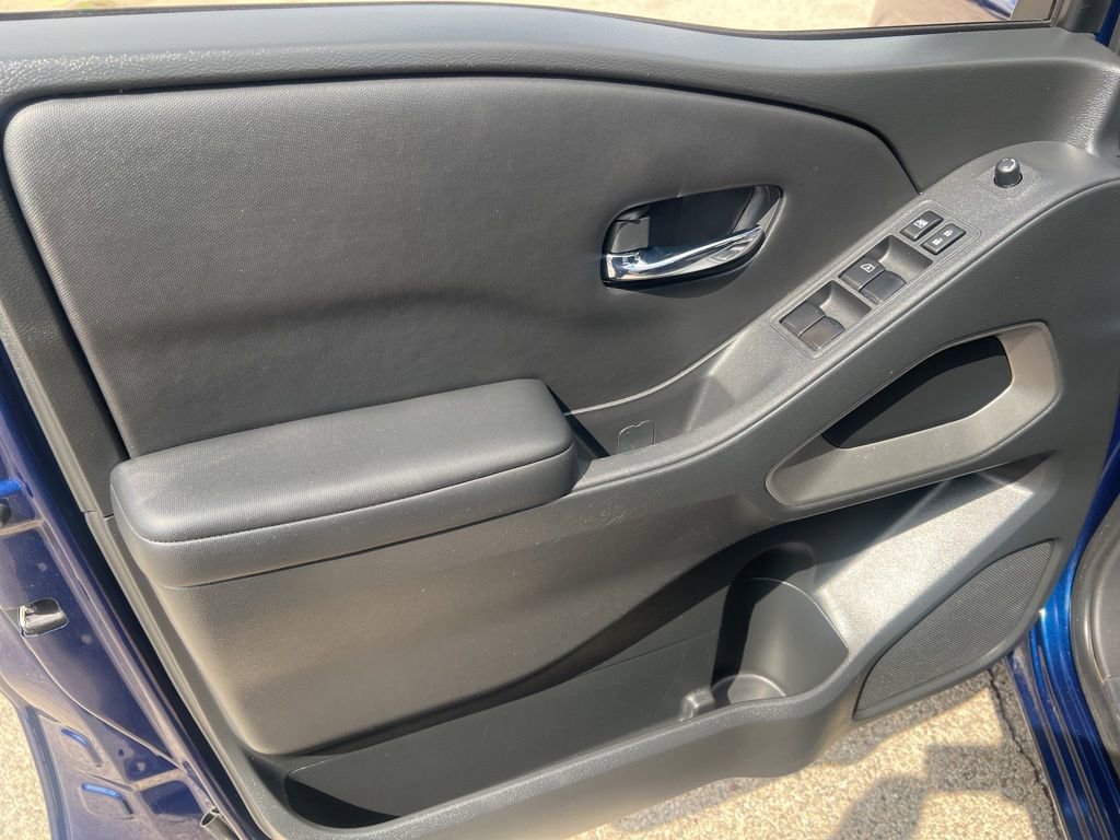 Certified 2023 Nissan Frontier SV w/ Technology Package image 7