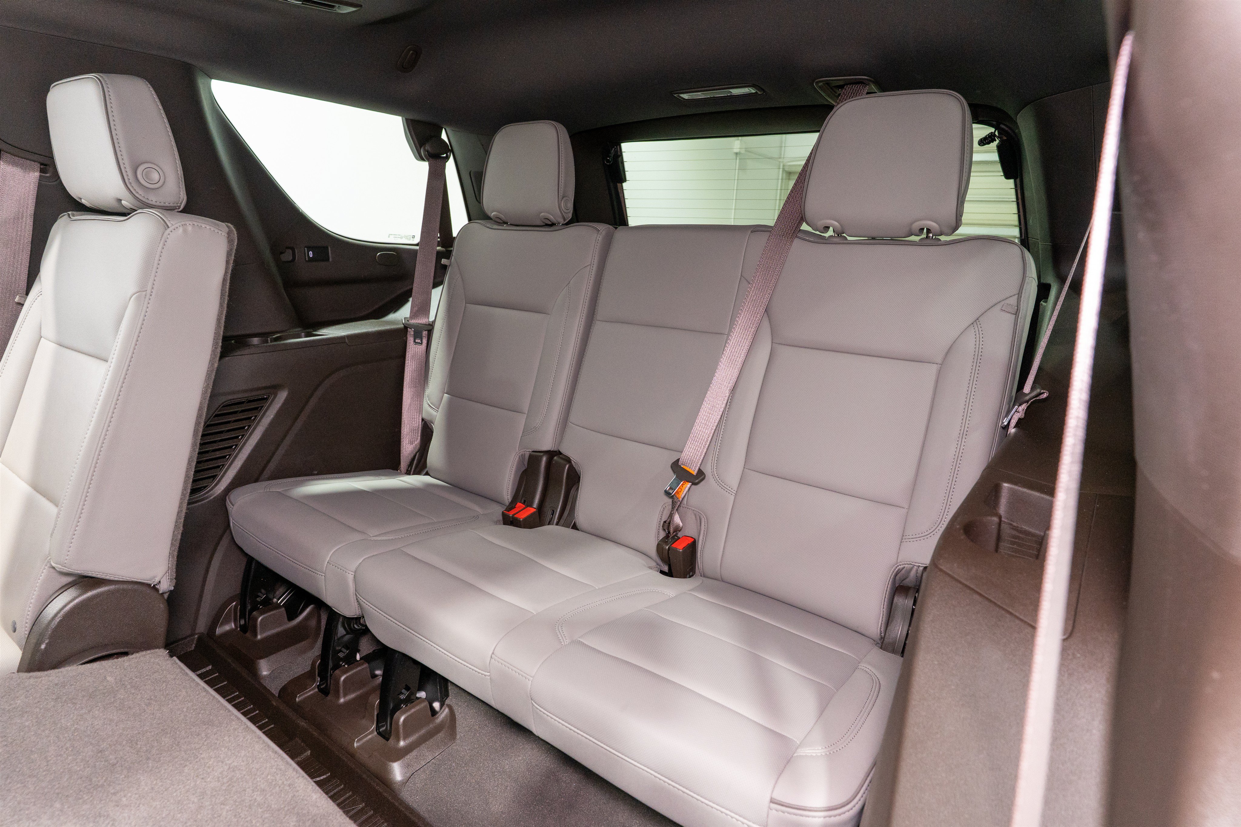 Used 2022 GMC Yukon SLT w/ SLT Premium Package RWD image 34
