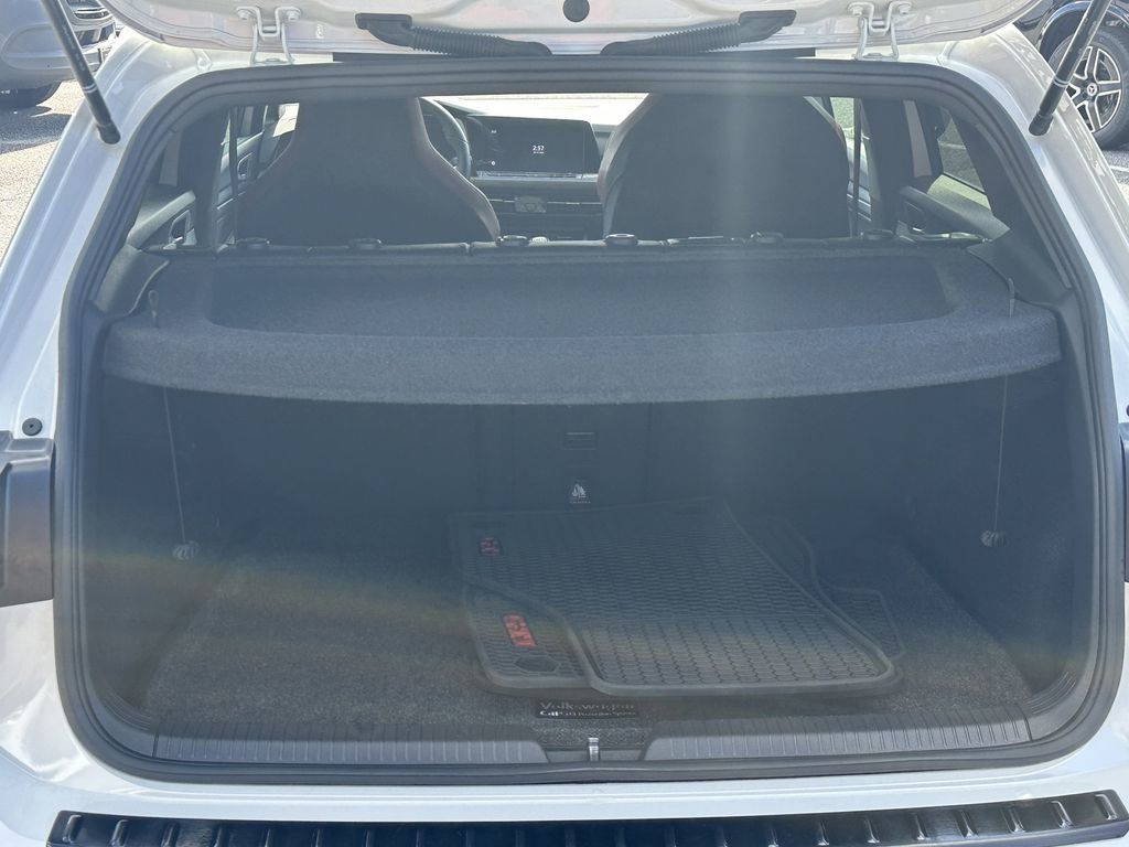 Used 2022 Volkswagen GTI SE image 20
