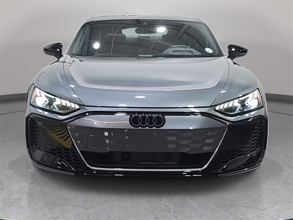 New 2025 Audi RS e-tron GT performance image 2