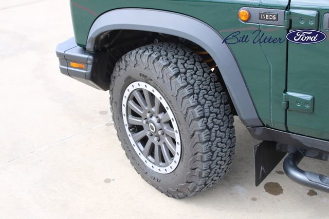 Used 2025 INEOS Grenadier Fieldmaster Edition image 8