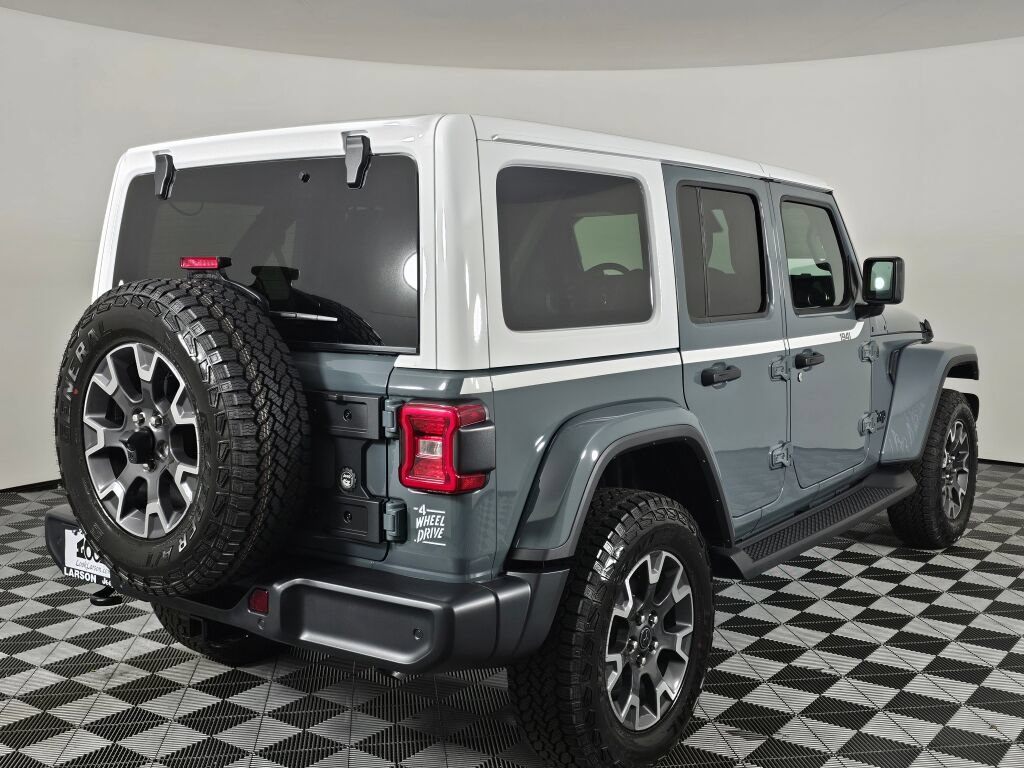 New 2026 Jeep Wrangler Unlimited Sahara w/ Whitecap Package AWD/4WD image 4