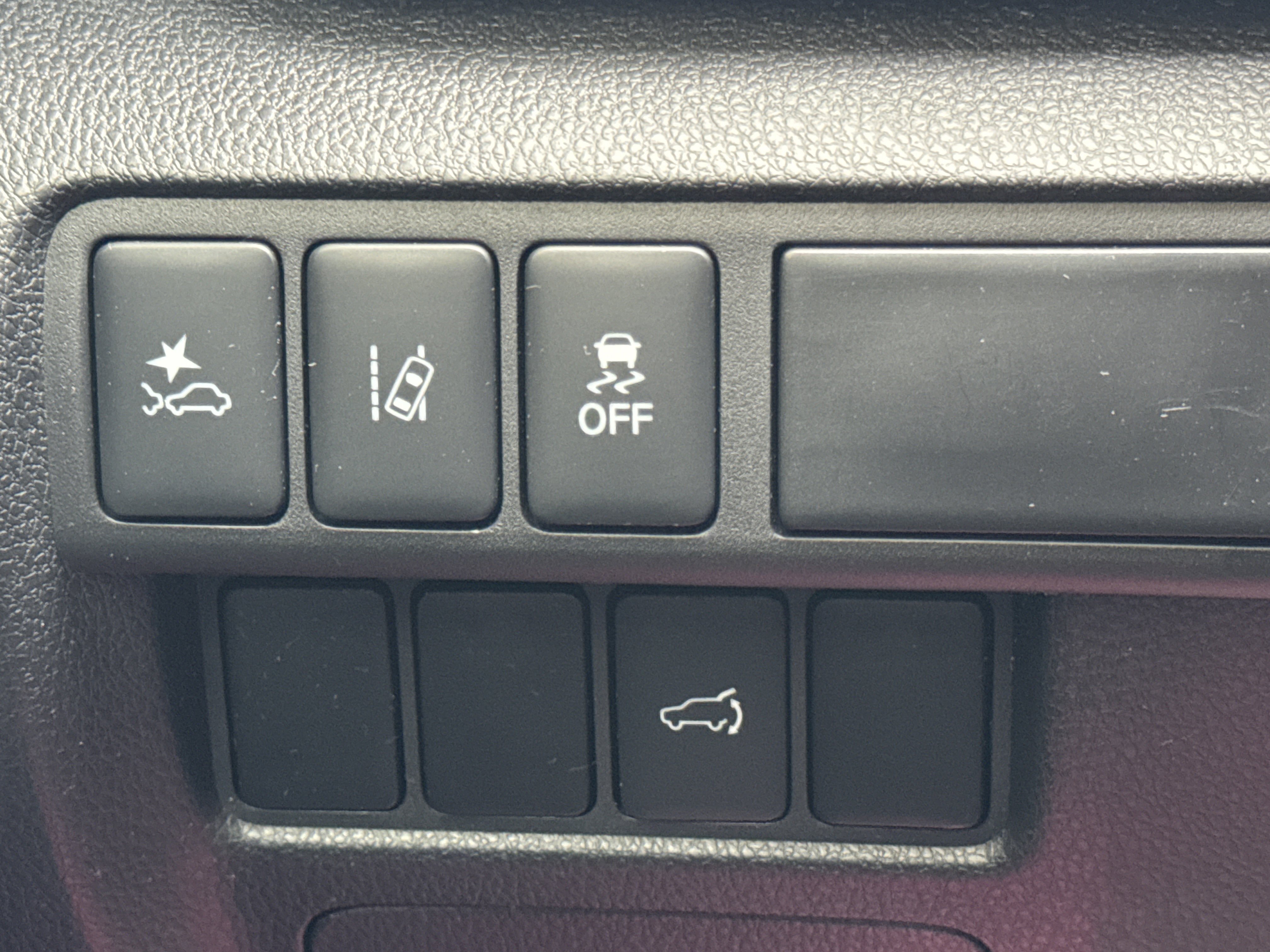 Used 2024 Mitsubishi Eclipse Cross SE image 19