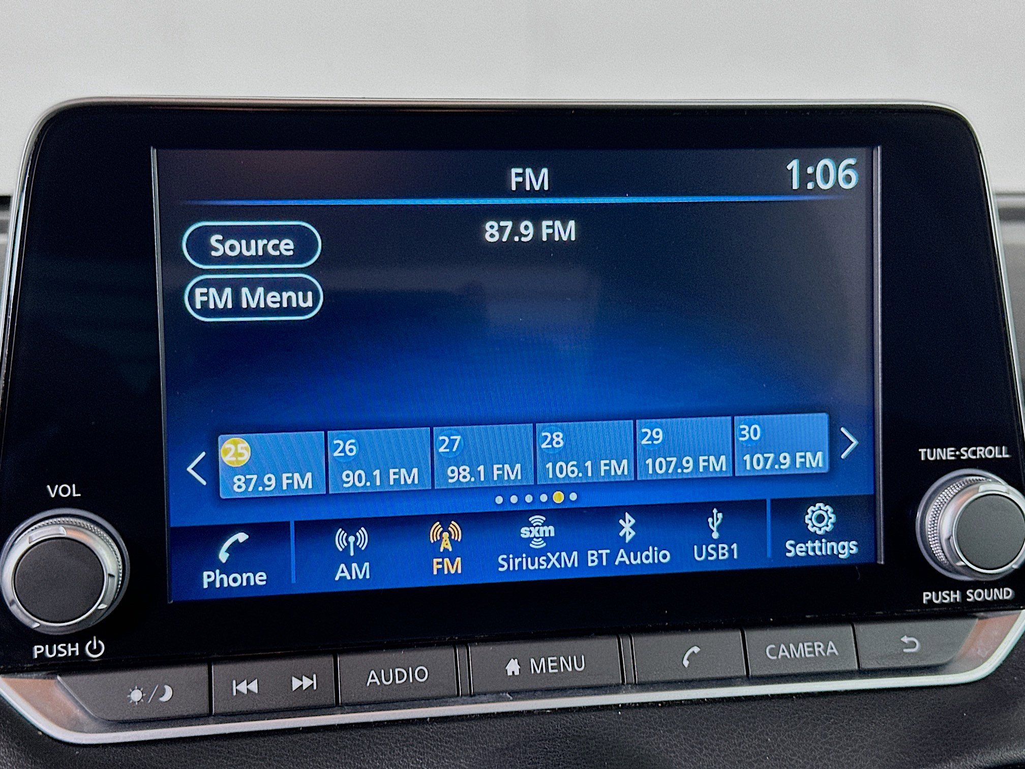 Used 2024 Nissan Sentra SV image 21