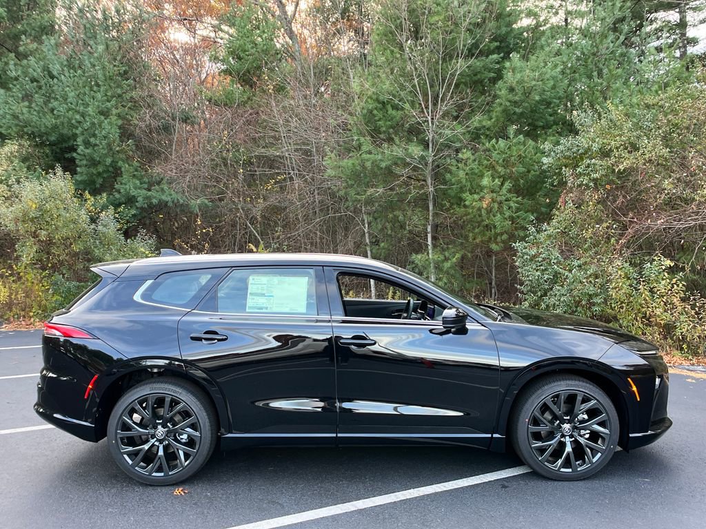 New 2025 Toyota Crown Signia w/ Advanced Technology Package image 6