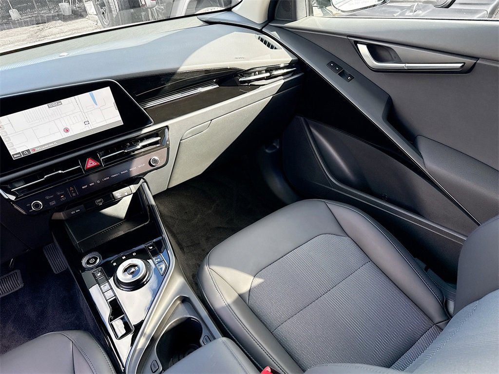 Used 2025 Kia Niro Wind w/ Wind Preserve Package image 26