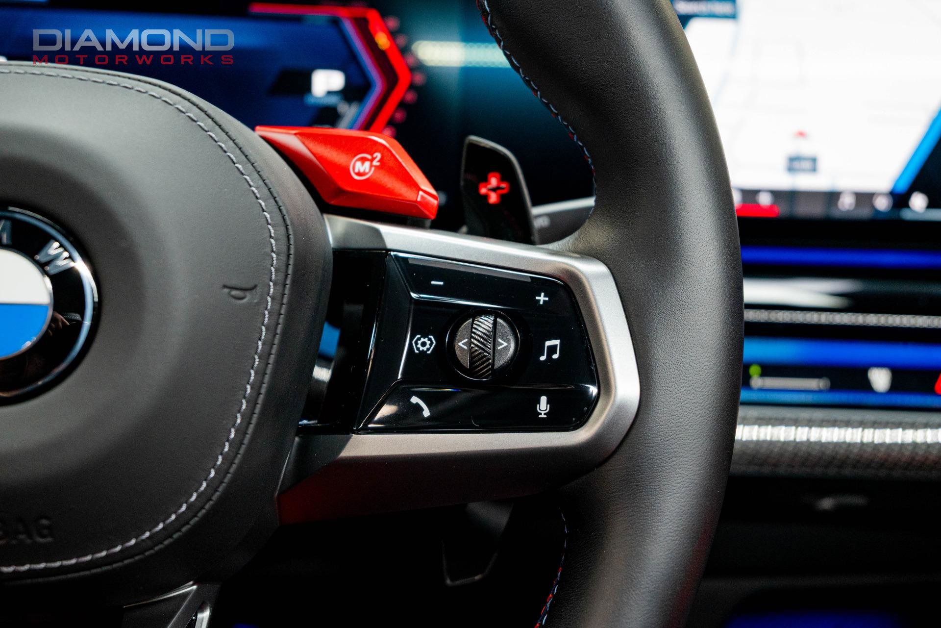 Used 2025 BMW M5 w/ Carbon Package image 92