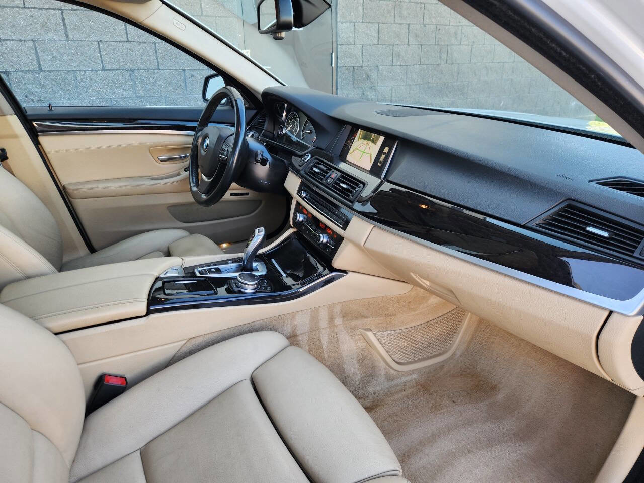 Used 2015 BMW 535i xDrive Sedan image 16