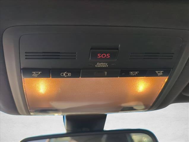 Used 2013 Lexus IS 250C RWD image 20