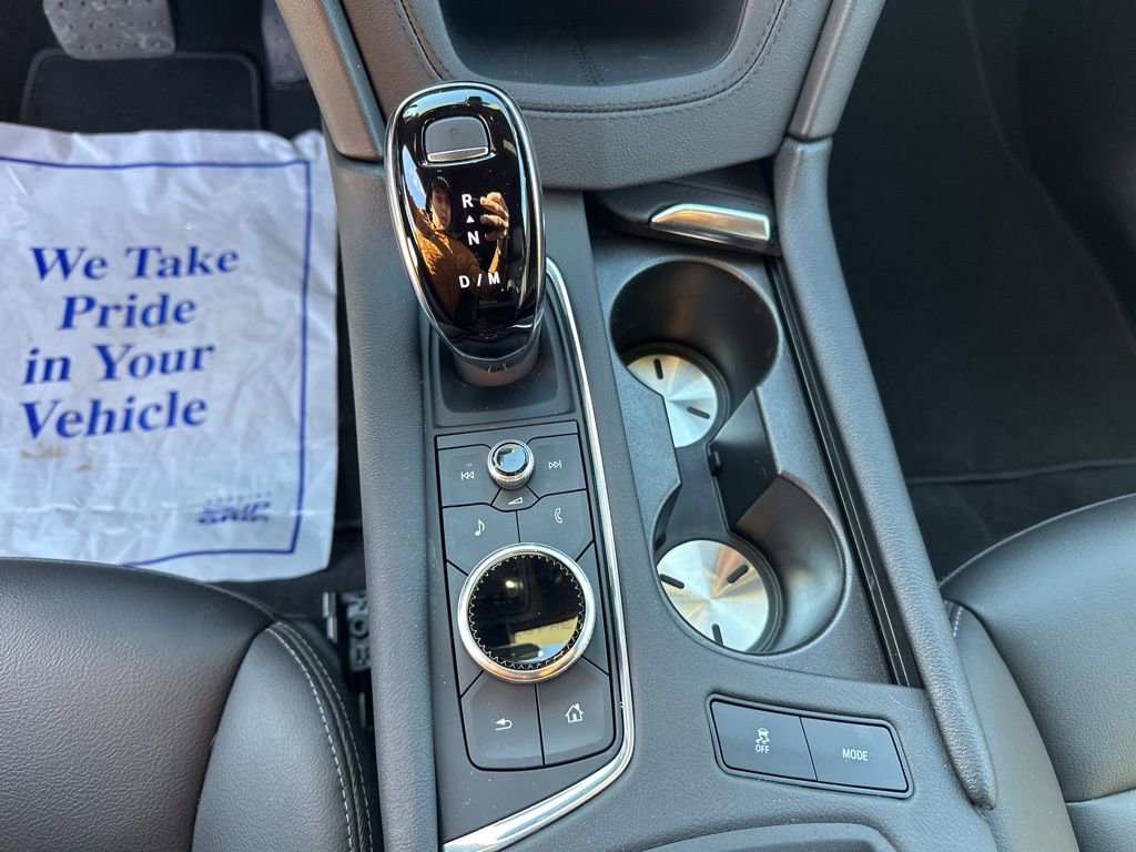 Certified 2025 Cadillac XT5 Luxury image 25